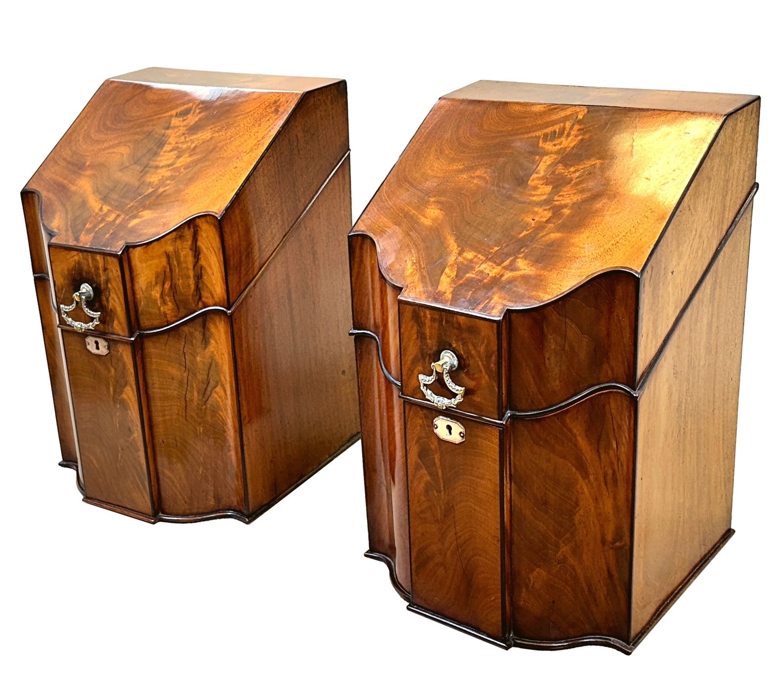 Pair Of Georgian Mahogany Knife Boxes (England, Circa 1770)