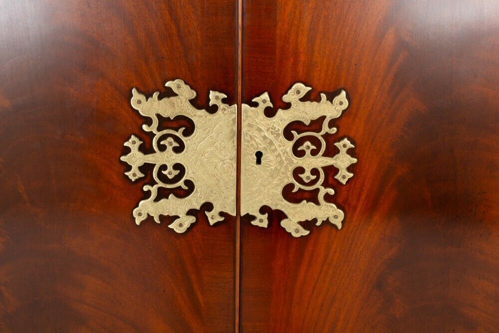 Queen Anne Cocktail Cabinet Revival Mahogany Drinks Chest photo vinterior