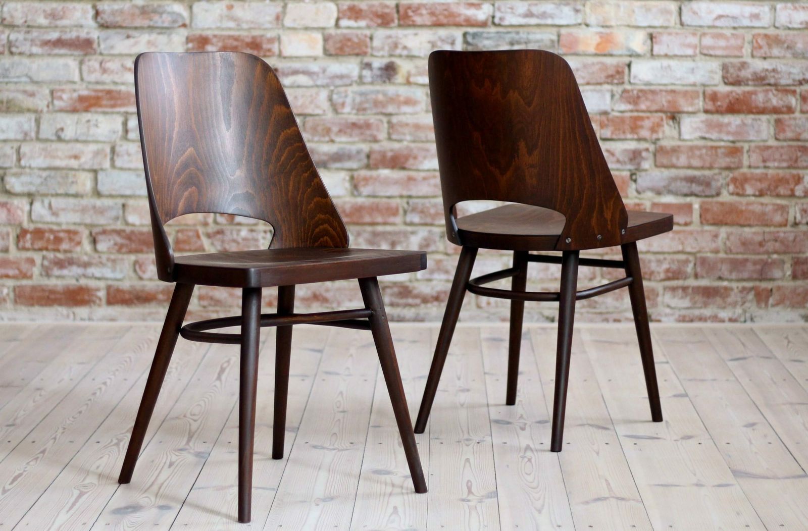 Set Of 8 Dining Chairs By Radomir Hofman For Ton, Model 514, Beech Veneer photo vintage