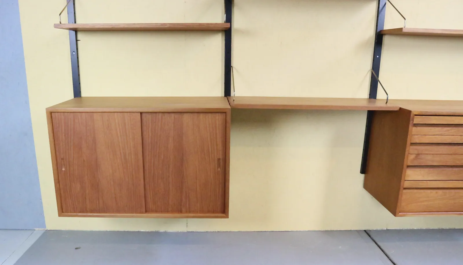 photo vinterior Poul Cadovius Xxl Royal System Danish Modern Teak Wall Unit Shelving, 1960