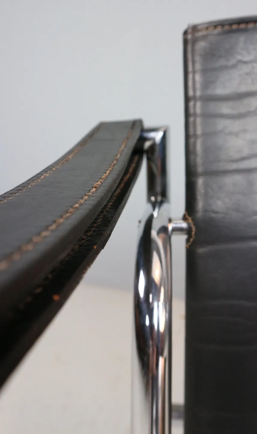 Le Corbusier Vintage Black Leather Armchair Model  Lc1 For Cassina, 1970s photo Furniture