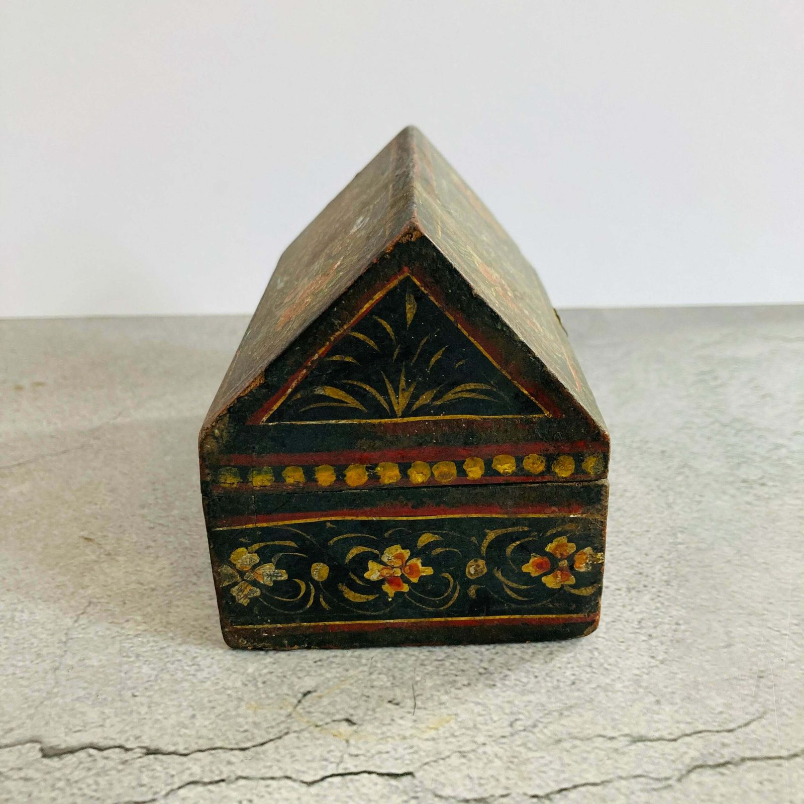 Antique Folk Art Miniature Chest photo buy