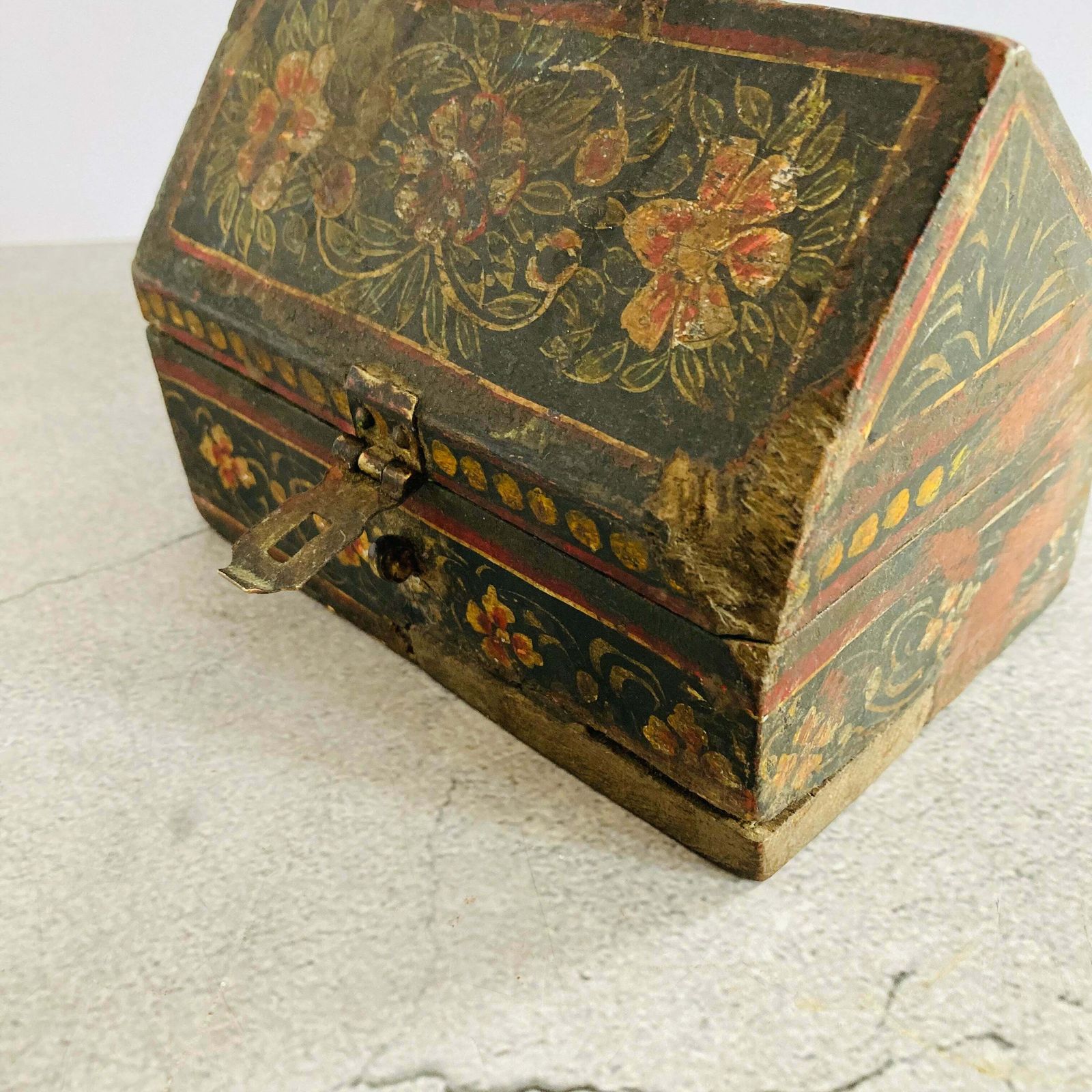 Antique Folk Art Miniature Chest photo vintage