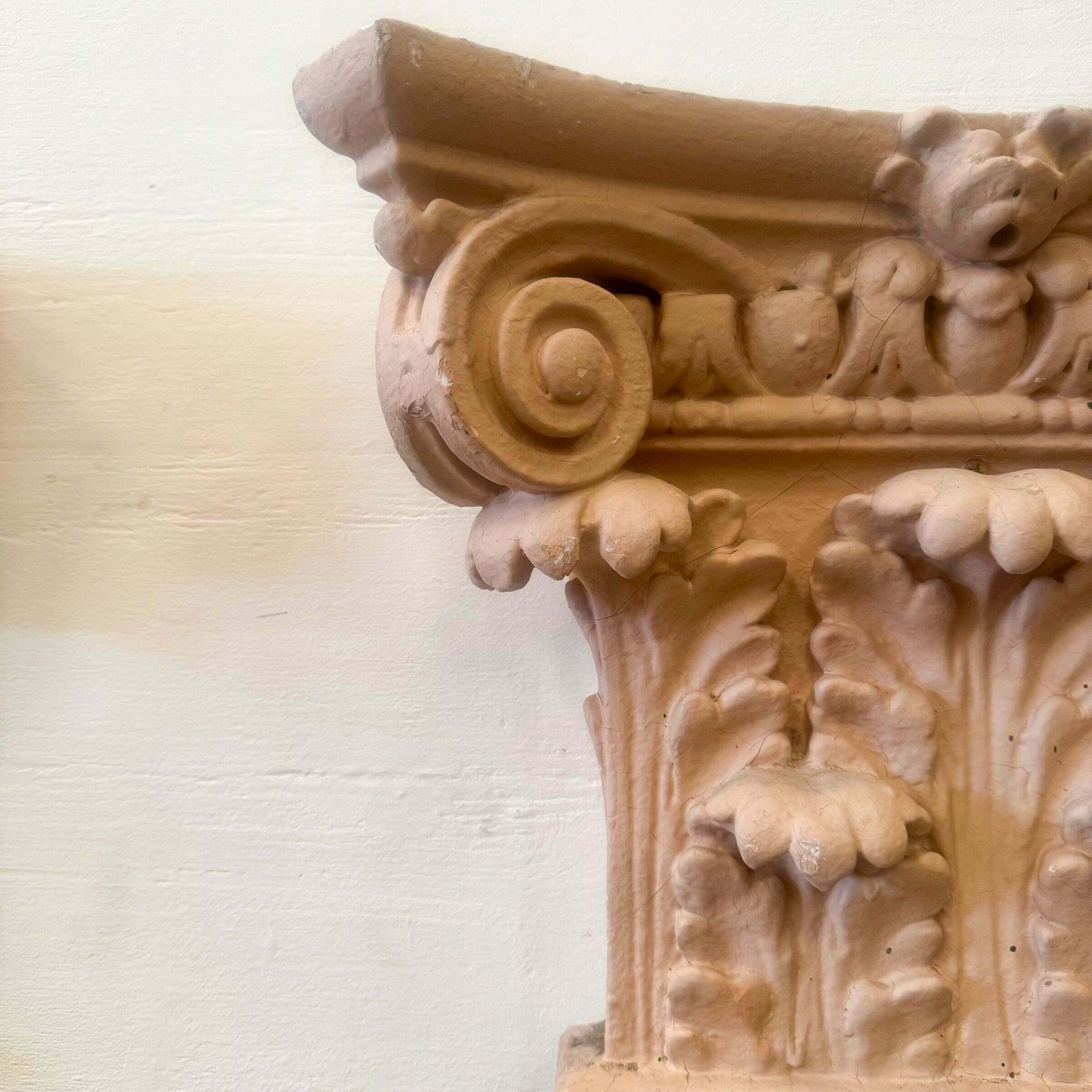 photo buy Set Of 4 Plaster Corinthian Capitals