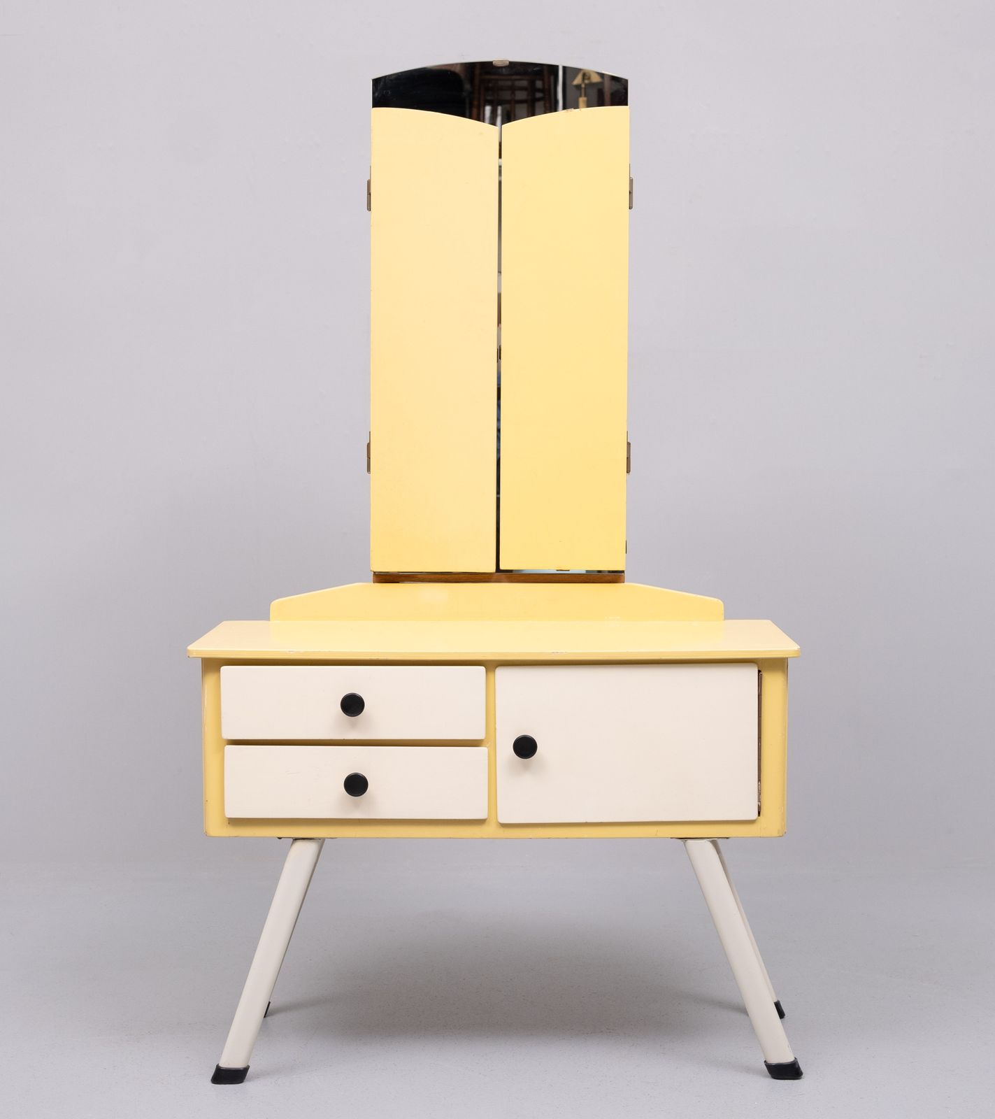 Dressing Table,  Holland photo for sale