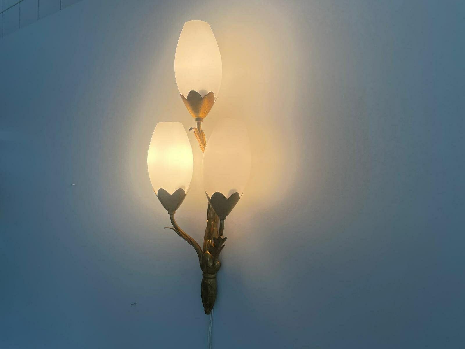 Exclusive Italian Tulip Design Triplet Glass Shade And Brass Body Luxurious Wall Lamp, 1960s, Italy photo vinterior