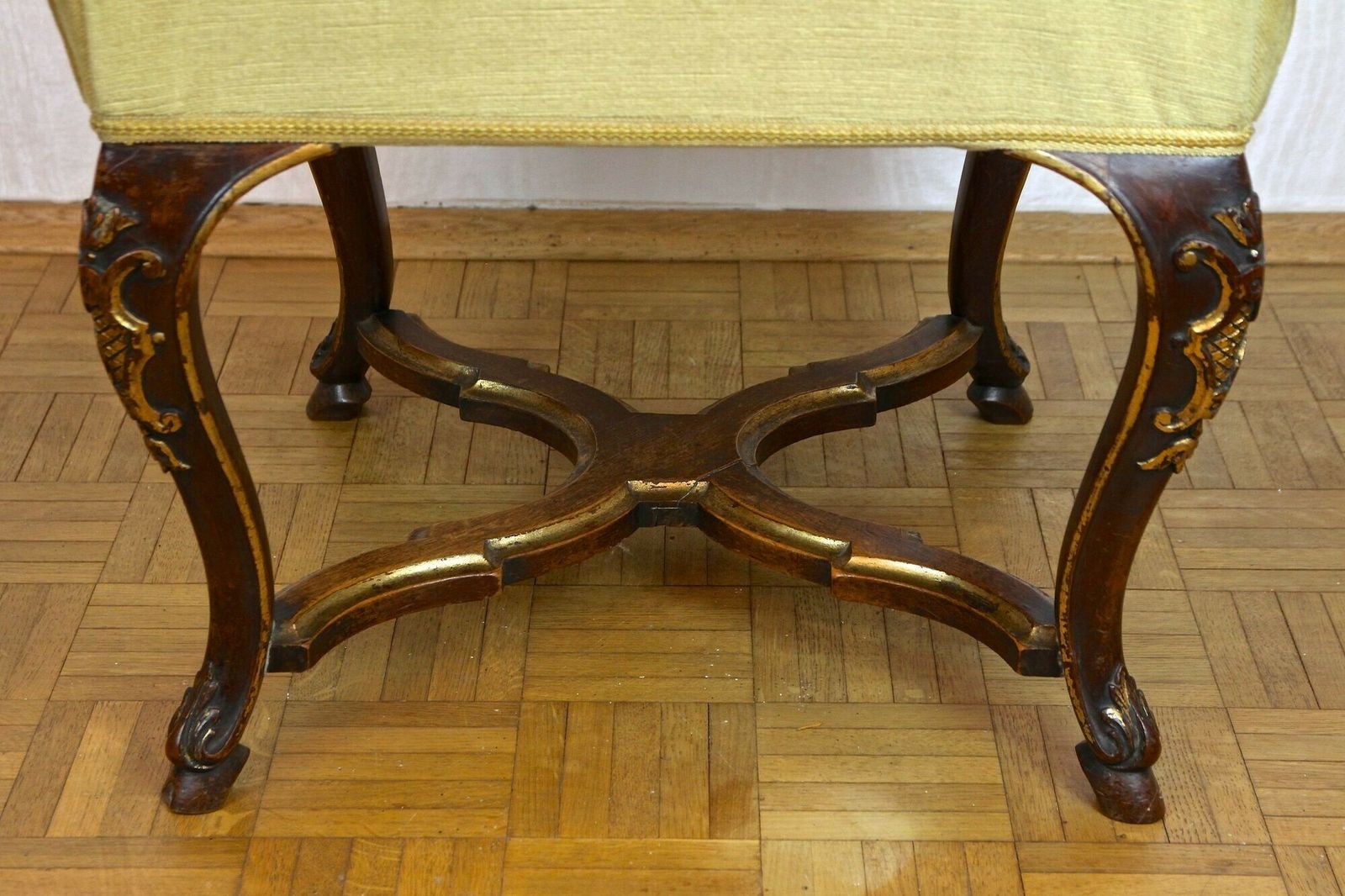 Set Of Six 18th Century Baroque Dining Chairs With Gilt Accents, Italy Ca. 1790 photo vinterior