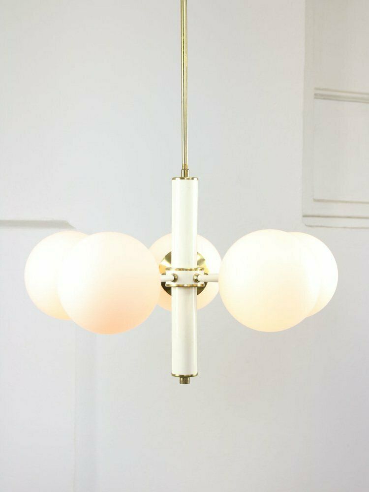 photo vintage Vintage Italian Brass And Opaline Sputnik Chandelier, 1970s