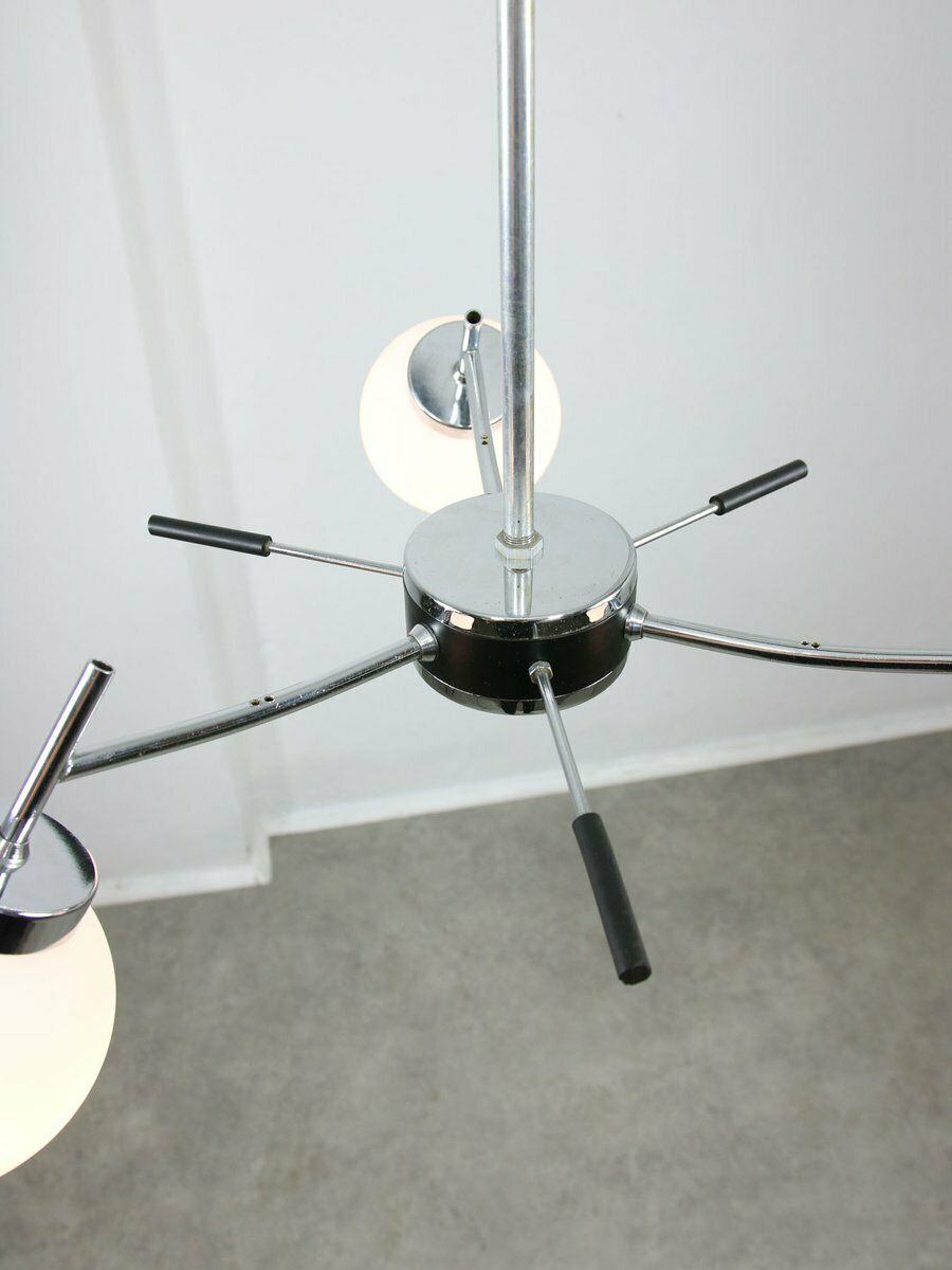 photo vinterior Mid Century Italian Chrome And Opaline Chandelier