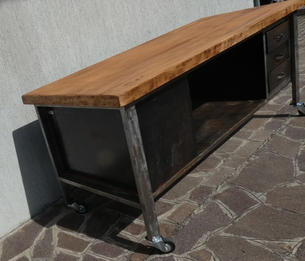 Industrial Style Island Counter In Steel And Walnut, 1970s photo 3825.0