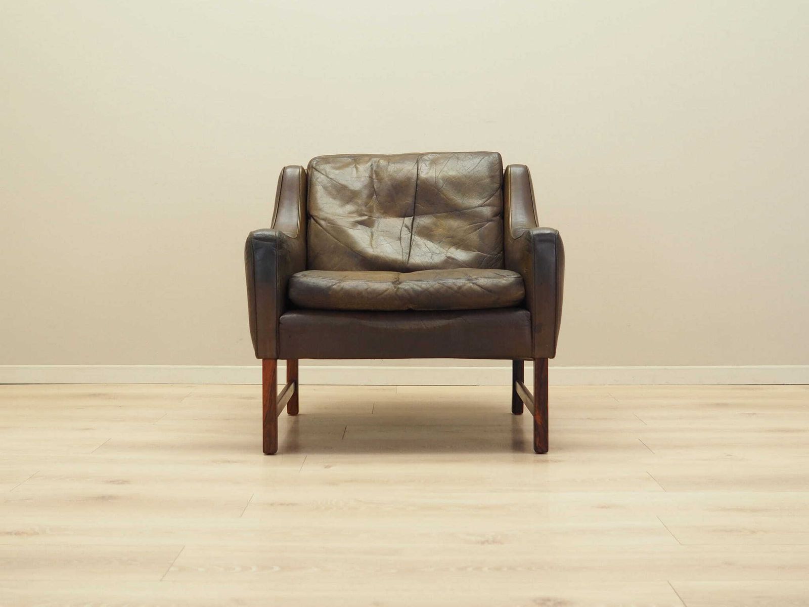 Vintage Armchair, Scandinavian Design, 1960s, Designer: Fredrik Kayser, Production: Vatne Møbler photo vinterior