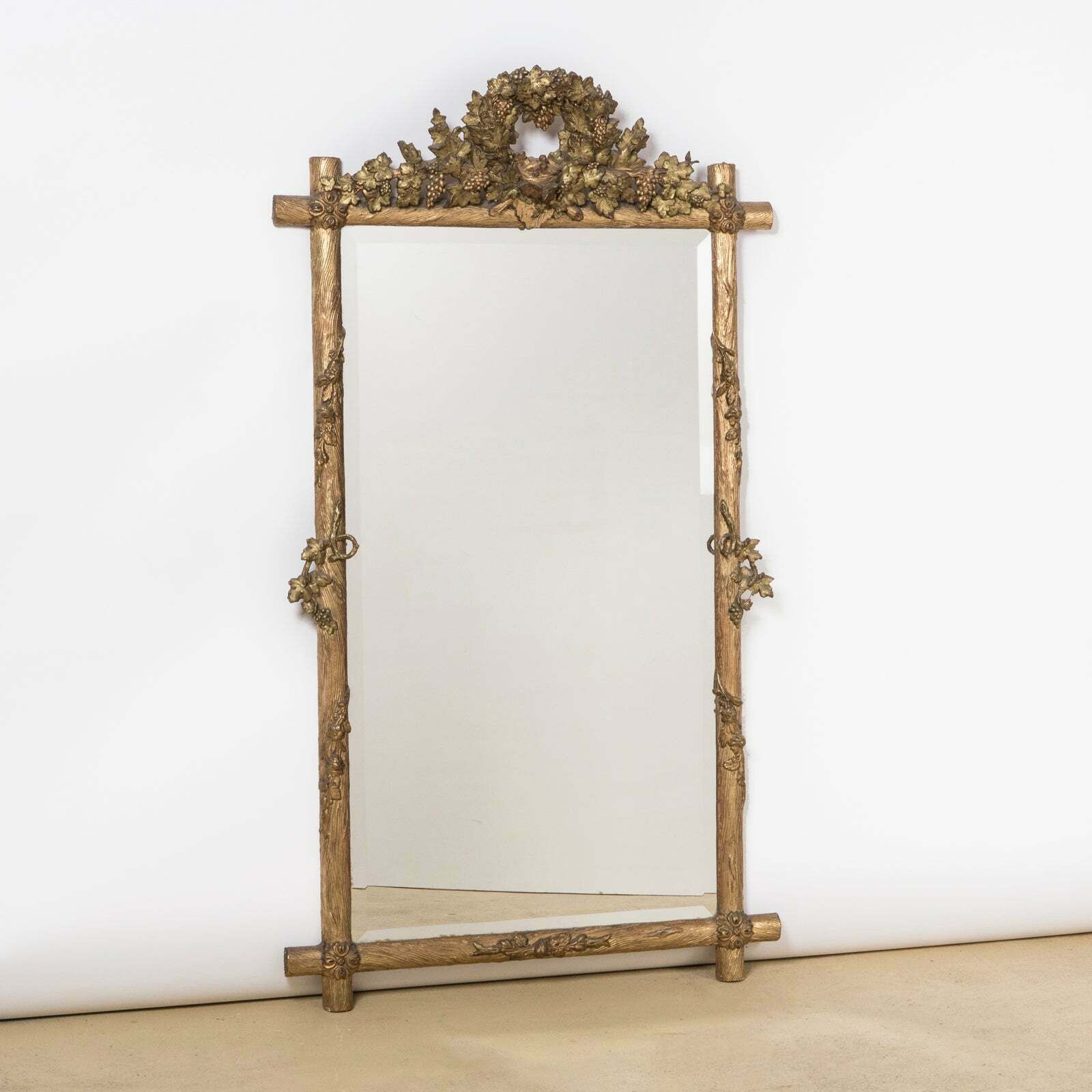 19e Eeuwse Antieke Franse Faux Bois Spiegel Met Vogelnestmotief photo furniture