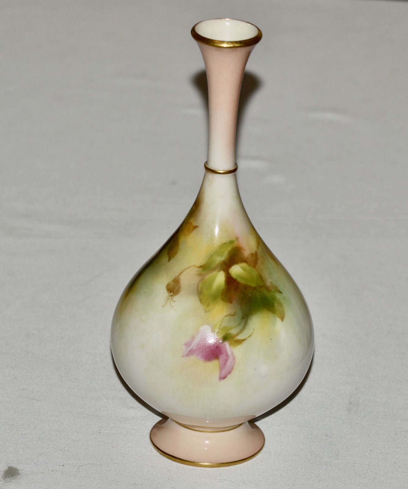 1913 Royal Worcester Hadley Porcelain Vase   Painted With Roses photo furniture