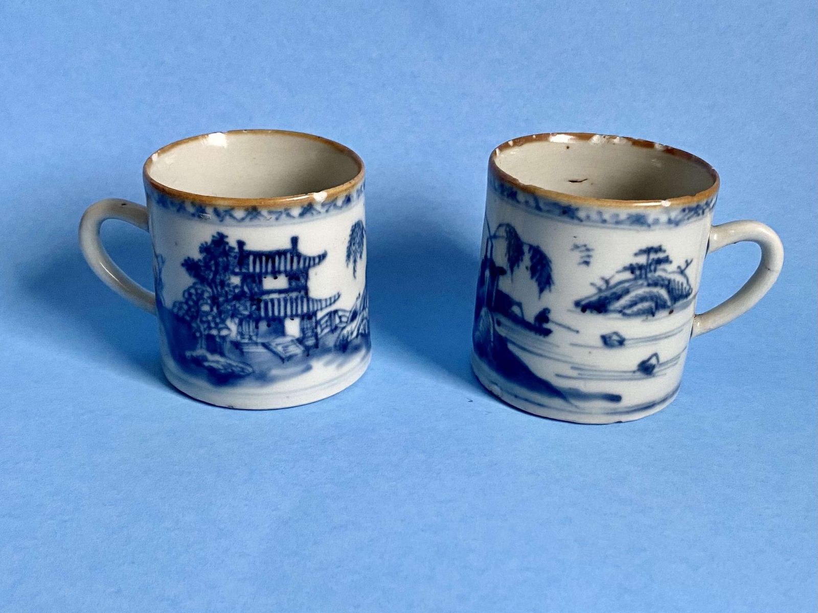 A Pair Of 18th Century Chinese Blue And White Porcelain Mugs photo furniture
