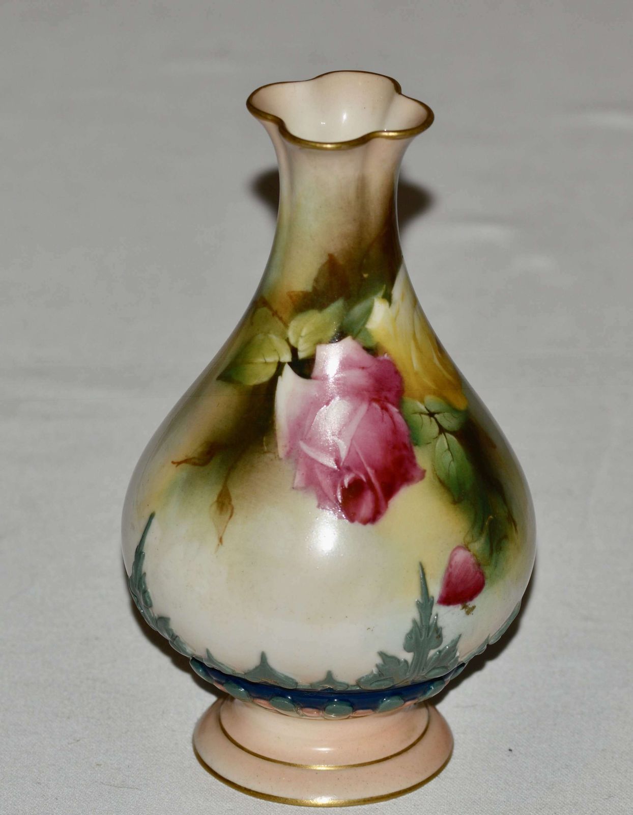 1909 Royal Worcester Hadley Porcelain Vase   Pink And Yellow Flowers