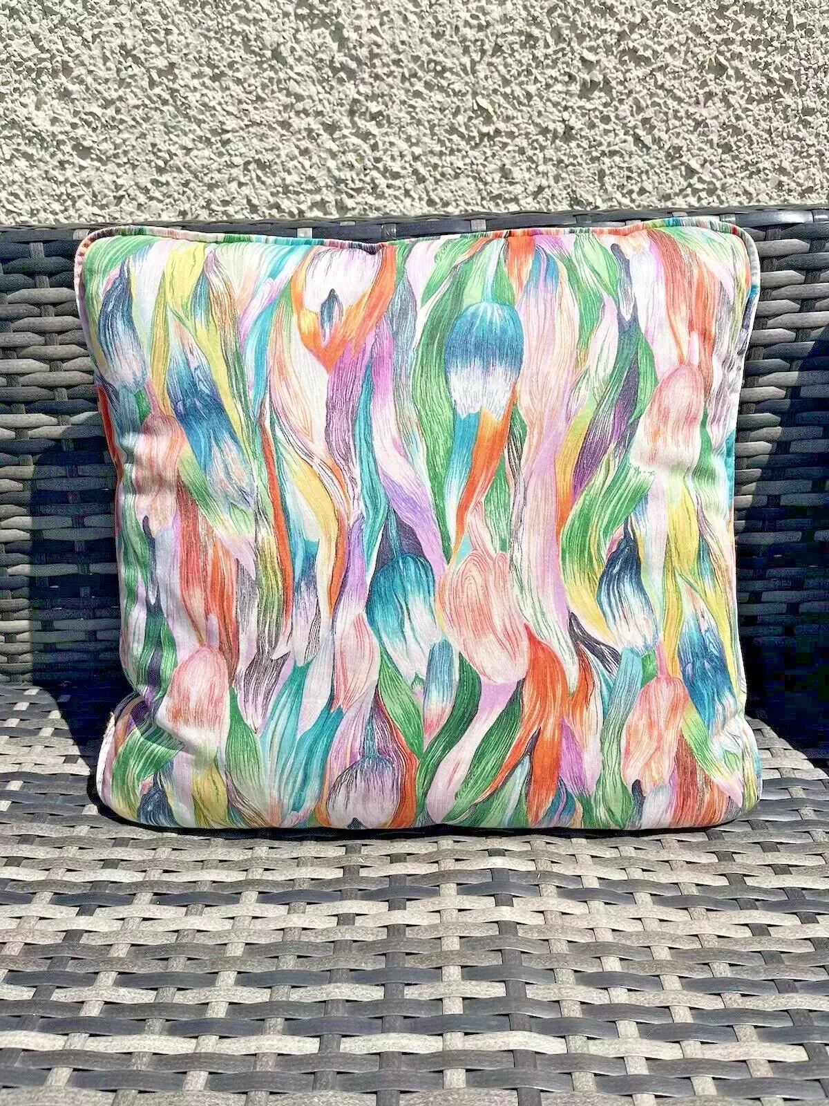 Pair Of 2 Designer Missoni Masters Floral Tulip Colourful Cushions Rrp 170 Euros photo for sale