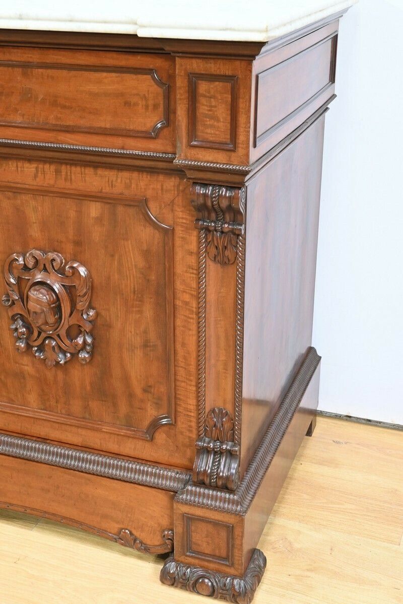 2200.0 Property Writing Desk Chest Of Drawers, In Mahogany And Lemon Wood, Restoration Style – Part 1 Of The 19th Century photo