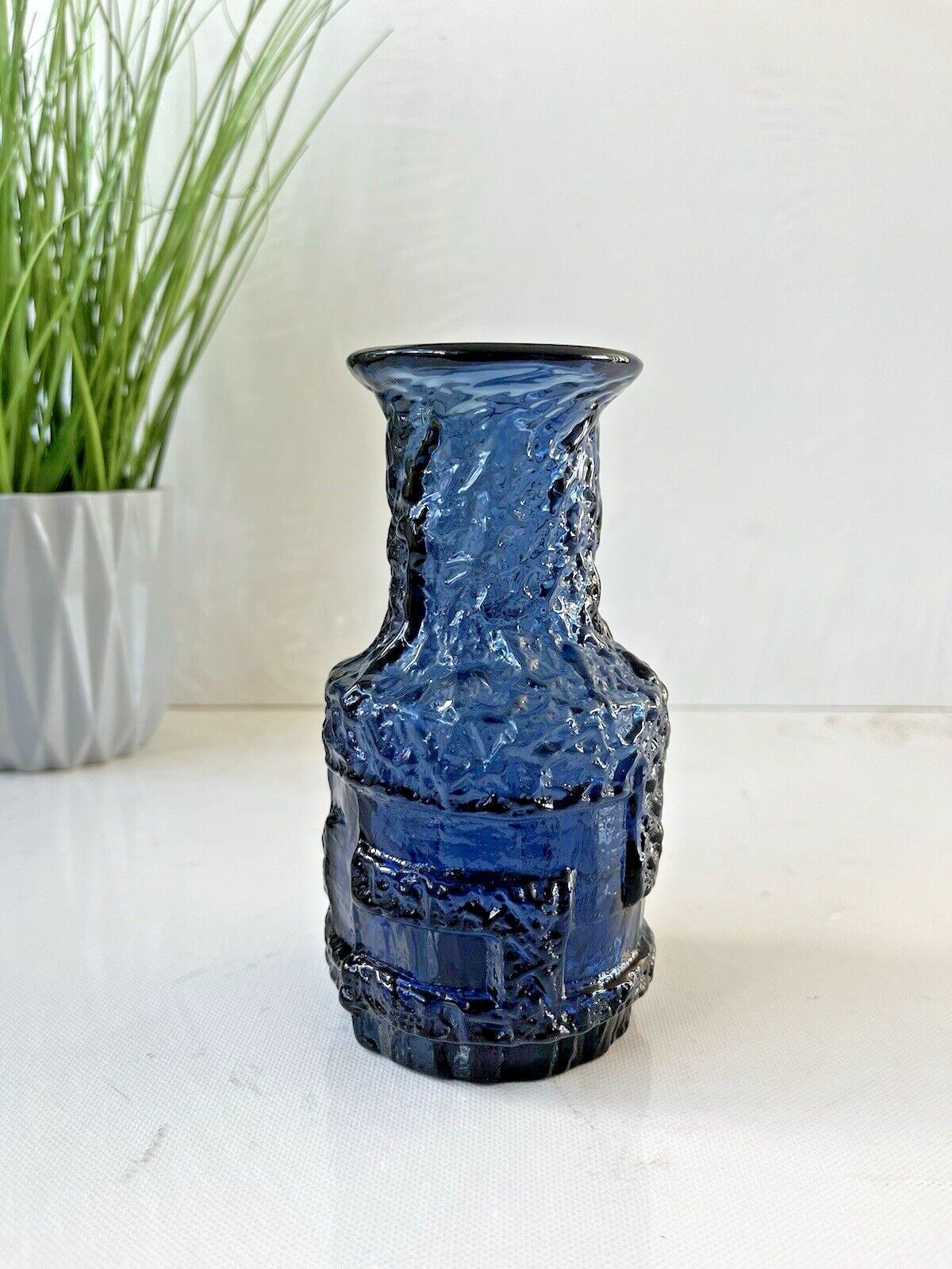 photo vinterior Mid Century Swedish Ruda Glasbruk Blue Textured 60's Glass Vase Scandi Retro 70s