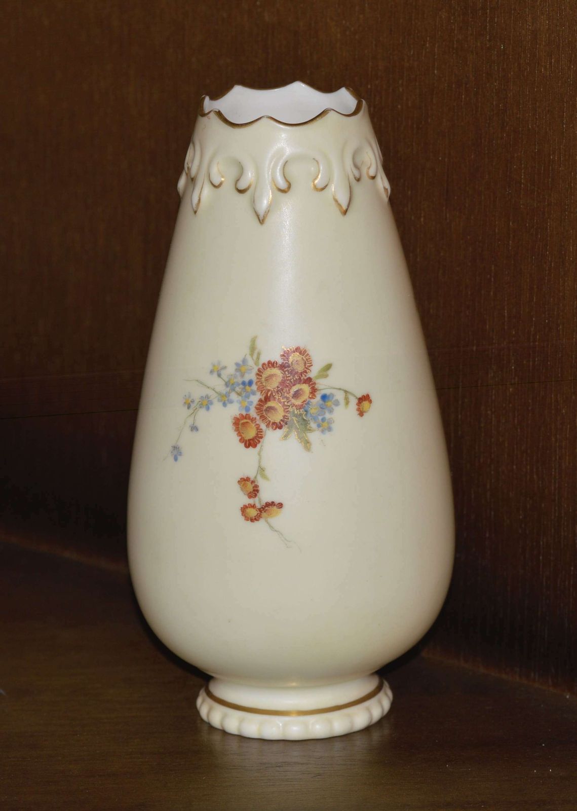 Grainger & Co. Royal China Works Worcester Floral Vase 1890 photo furniture