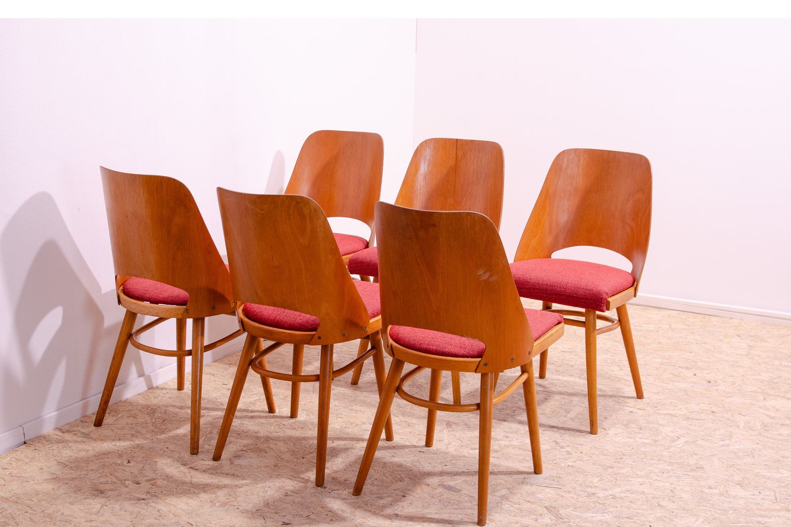 Furniture Mid Century Dining Chairs By Radomír Hofman, 1960´S, Set Of 6 photo