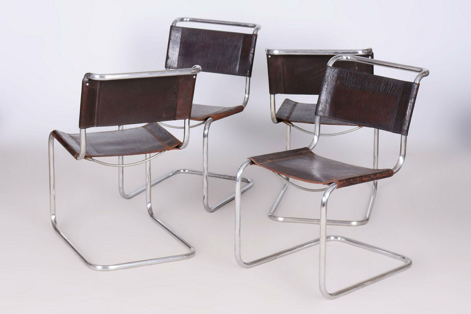 Set Of Four Original Bauhaus Chairs, Genuine Leather, Chrome, Germany, 1930s