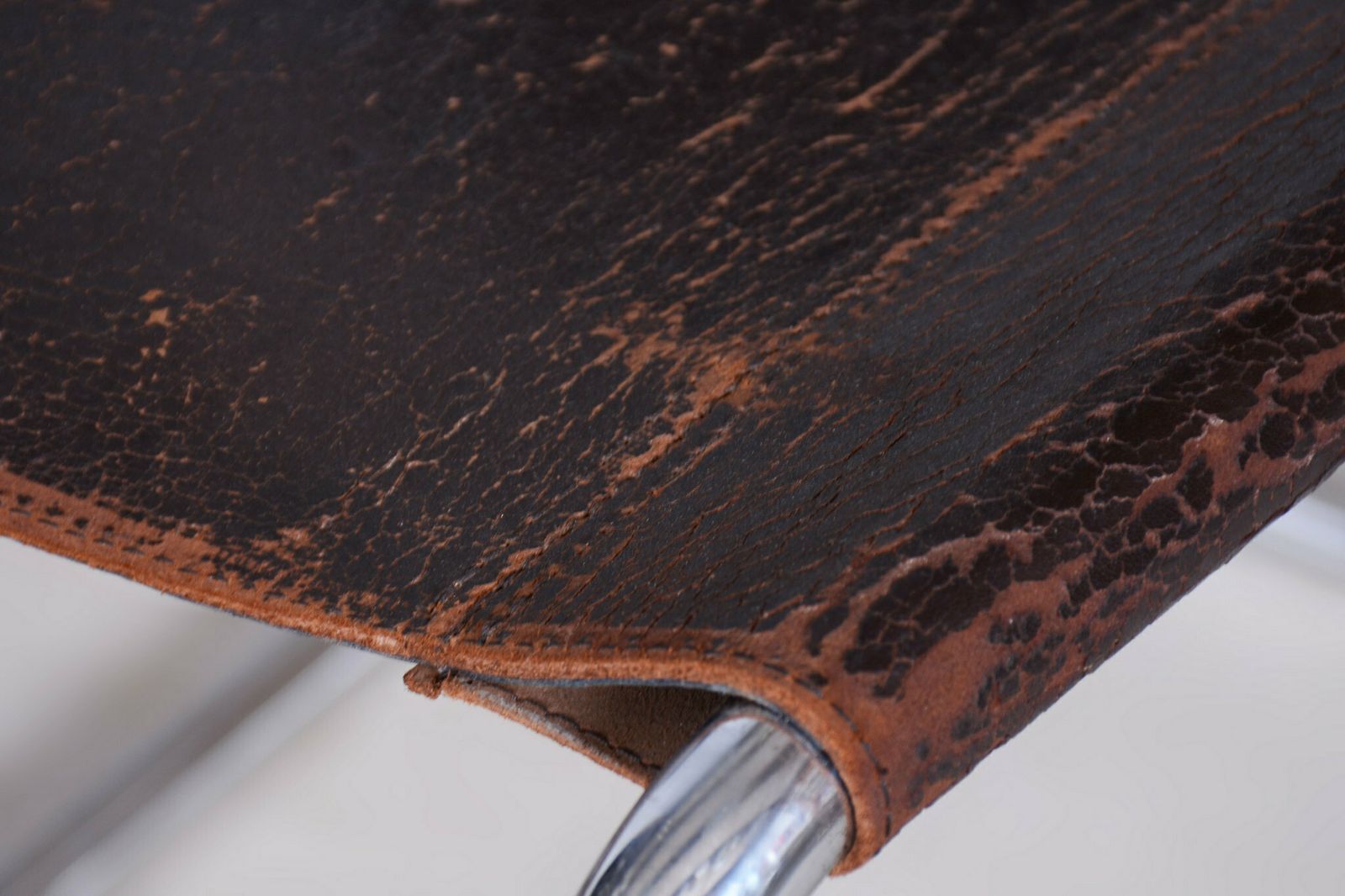 Set Of Four Original Bauhaus Chairs, Genuine Leather, Chrome, Germany, 1930s photo buy