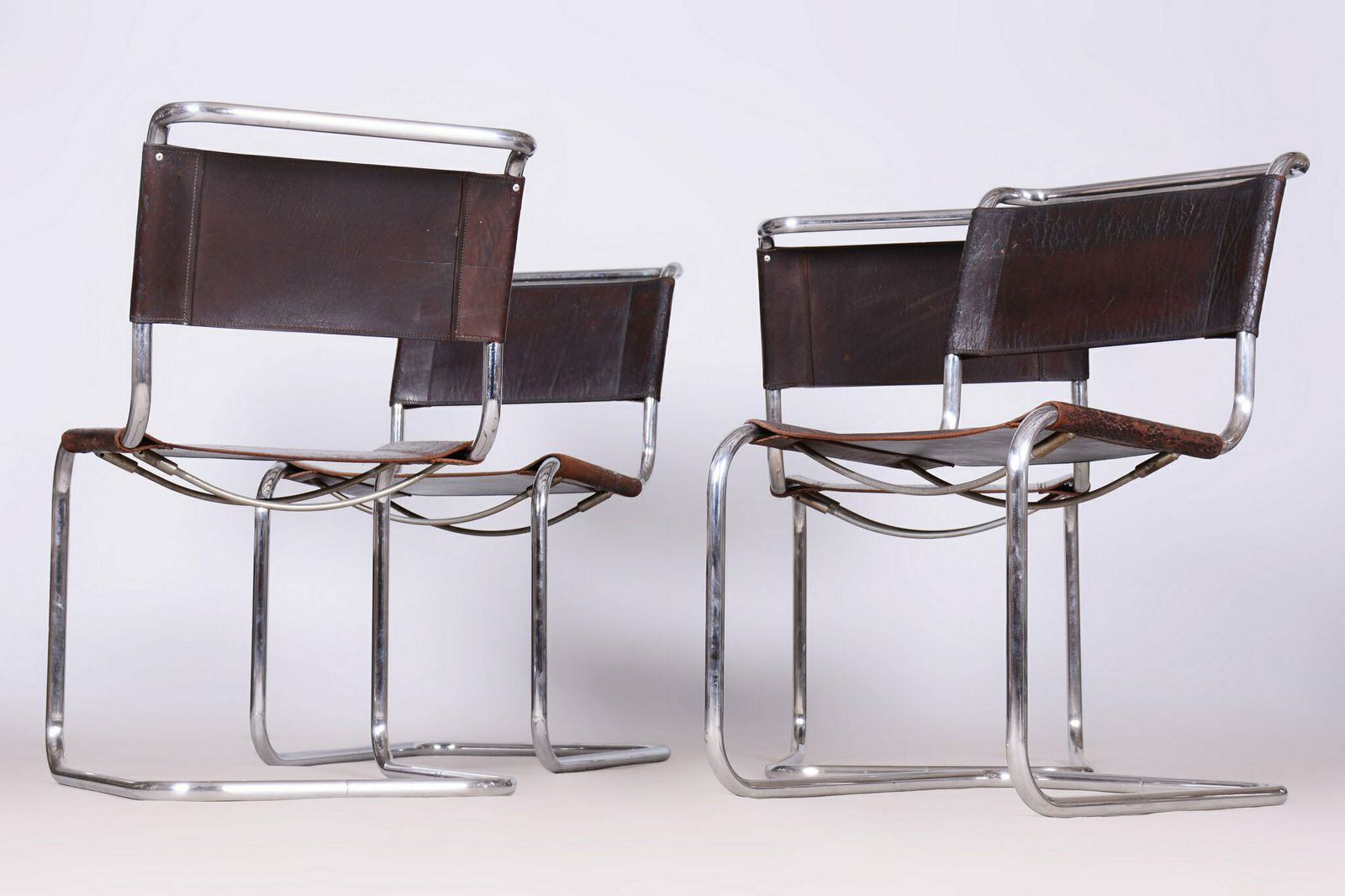 Furniture Set Of Four Original Bauhaus Chairs, Genuine Leather, Chrome, Germany, 1930s photo