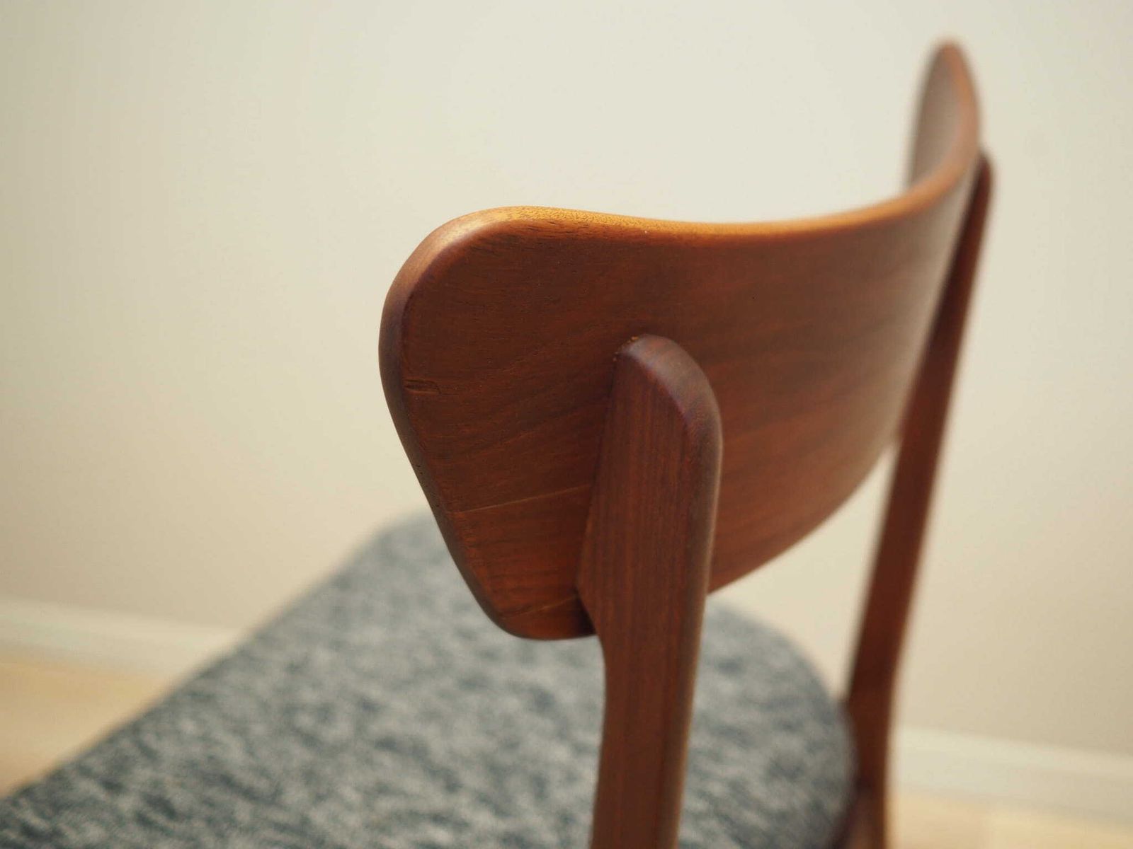 photo buy Set Of Four Teak Chairs, Danish Design, 1970s, Production: Denmark