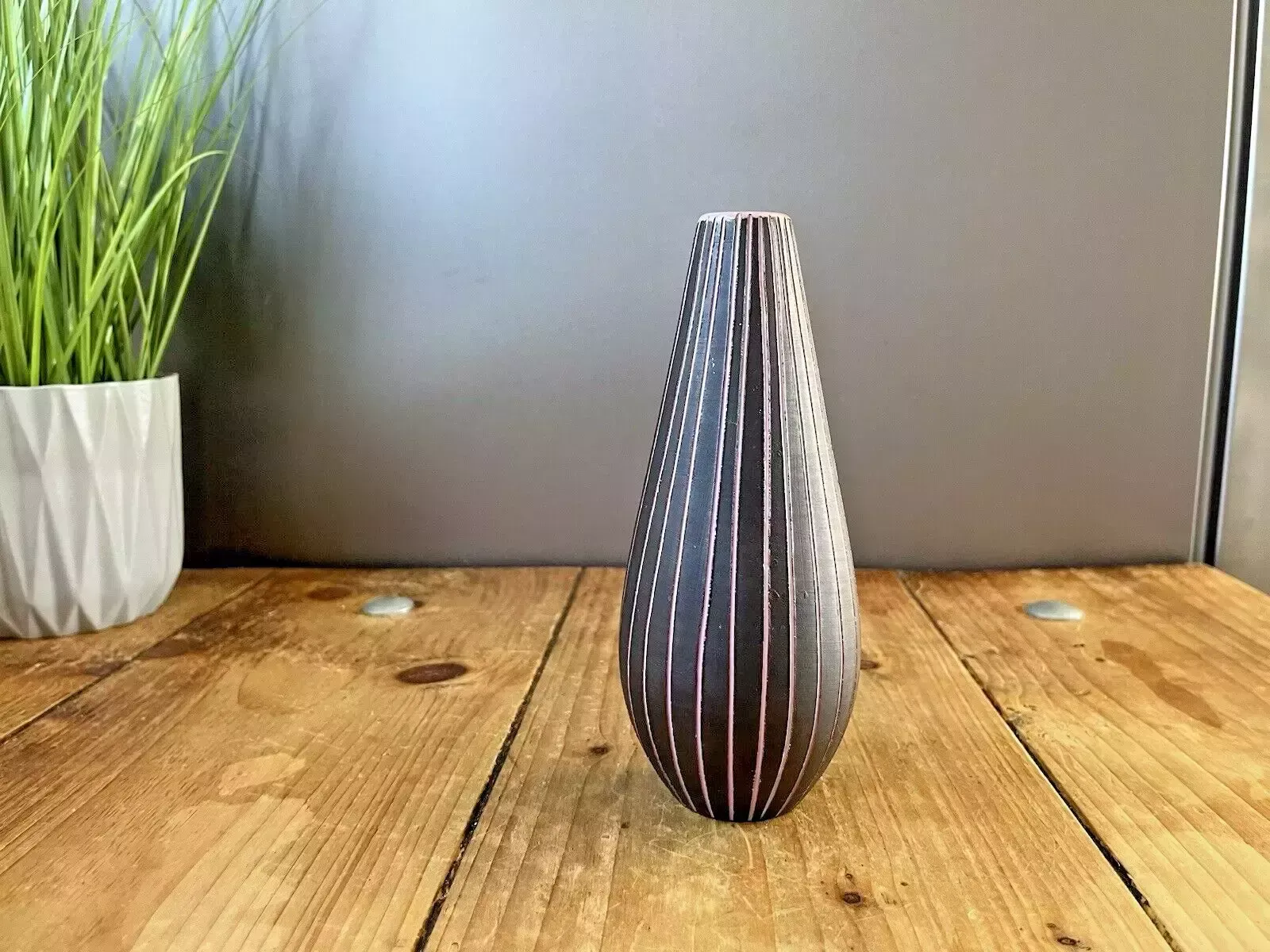 70's Mid Century Modern Swedish Gabriel Lido Pinstripe Rockabilly Sgraffito Vase photo vinterior