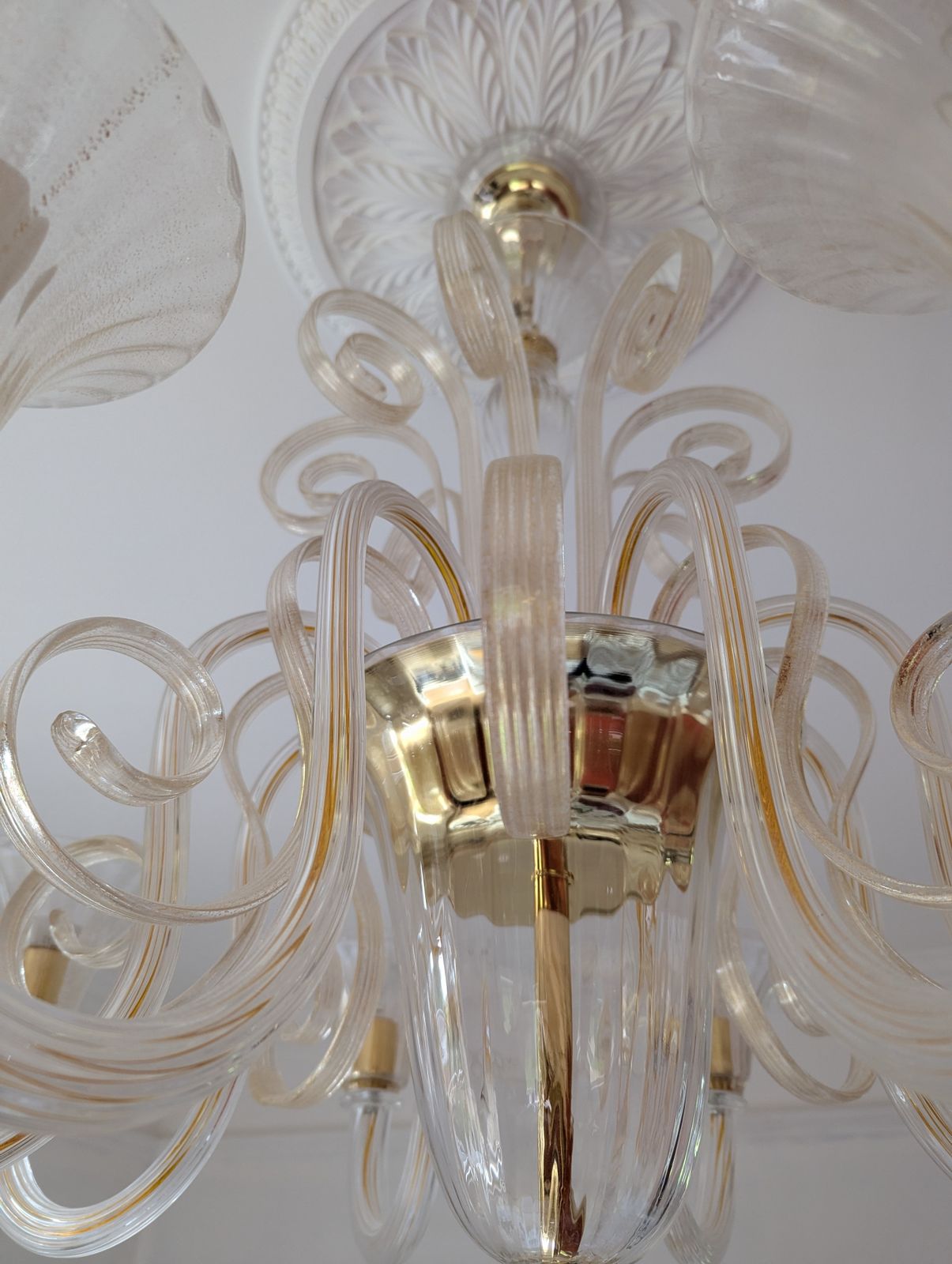 Large Venetian Glass 8 Arm Chandelier With Gold Details photo for sale