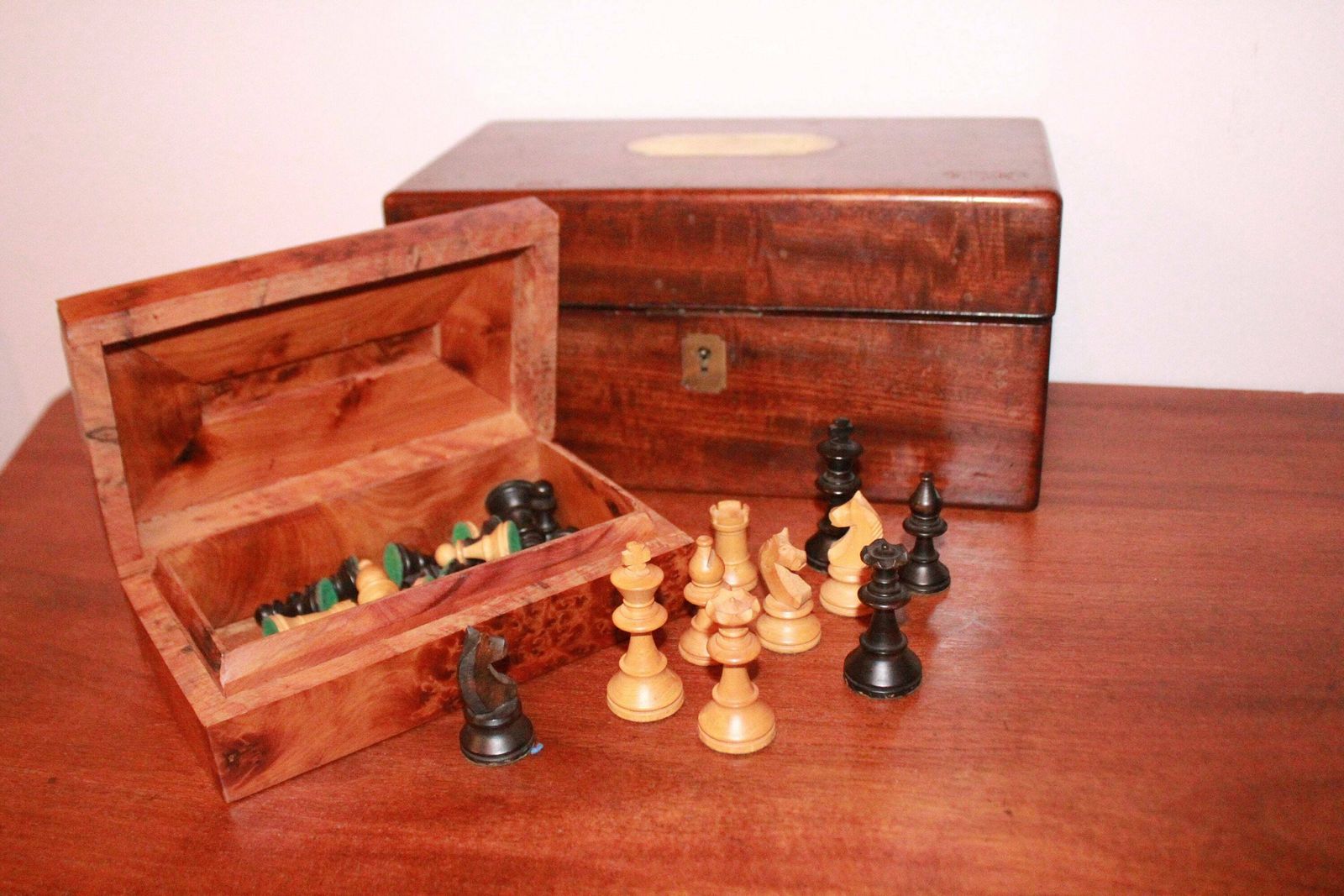 Vintage Wooden Chess Set In A Burr Walnut Case