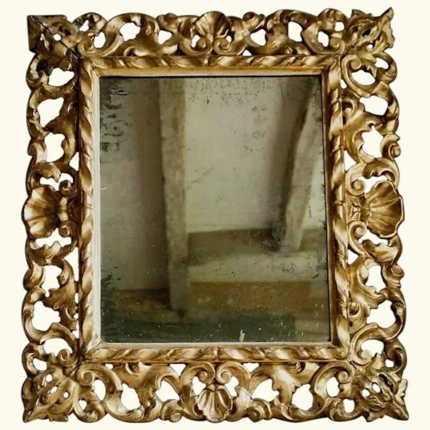 photo for sale Early 19th C. Mirror From Italy In Carved & Gilded Limewood Frame