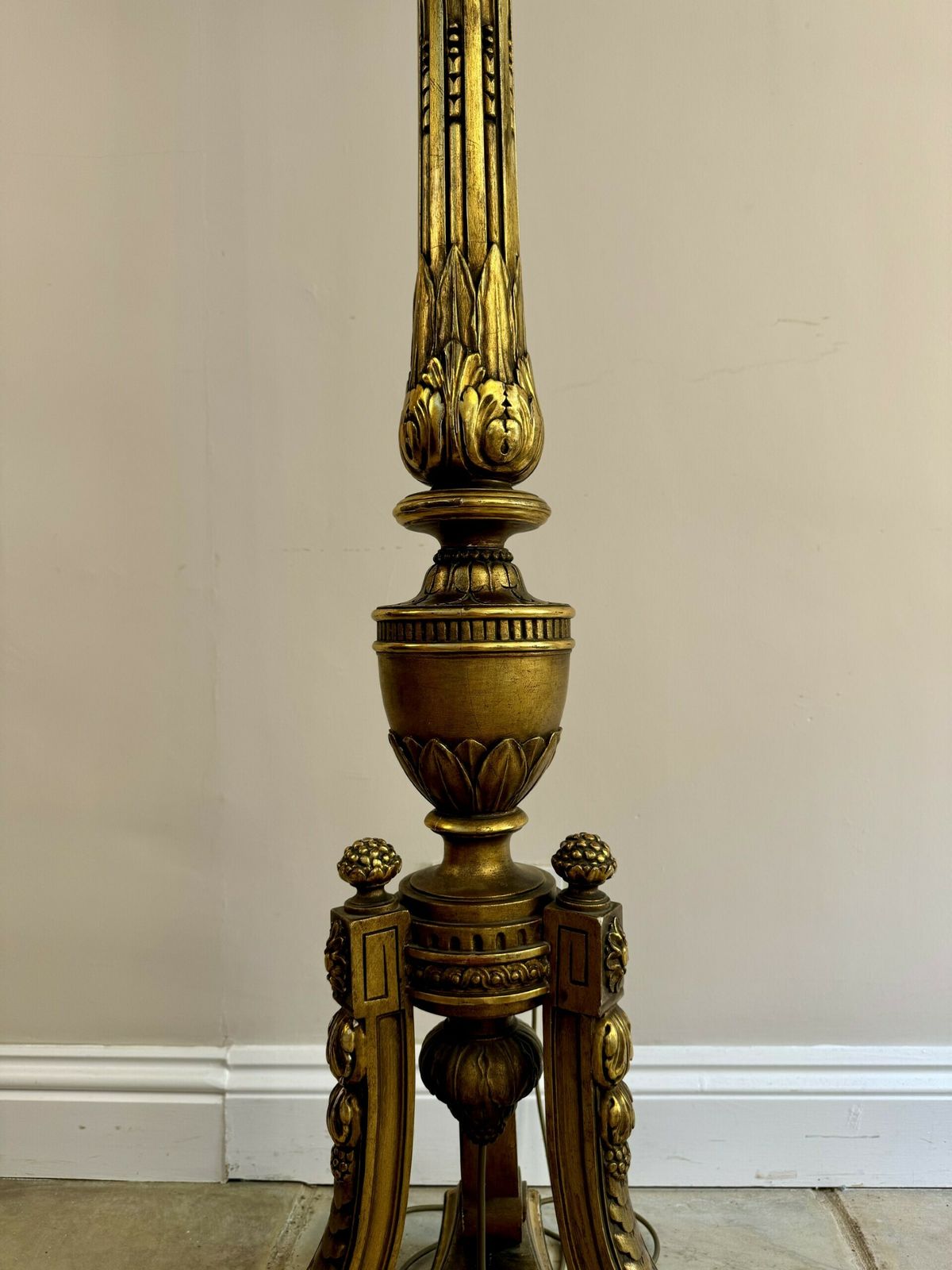 Outstanding Quality Antique French Carved Gilded Standard Lamp photo Lighting