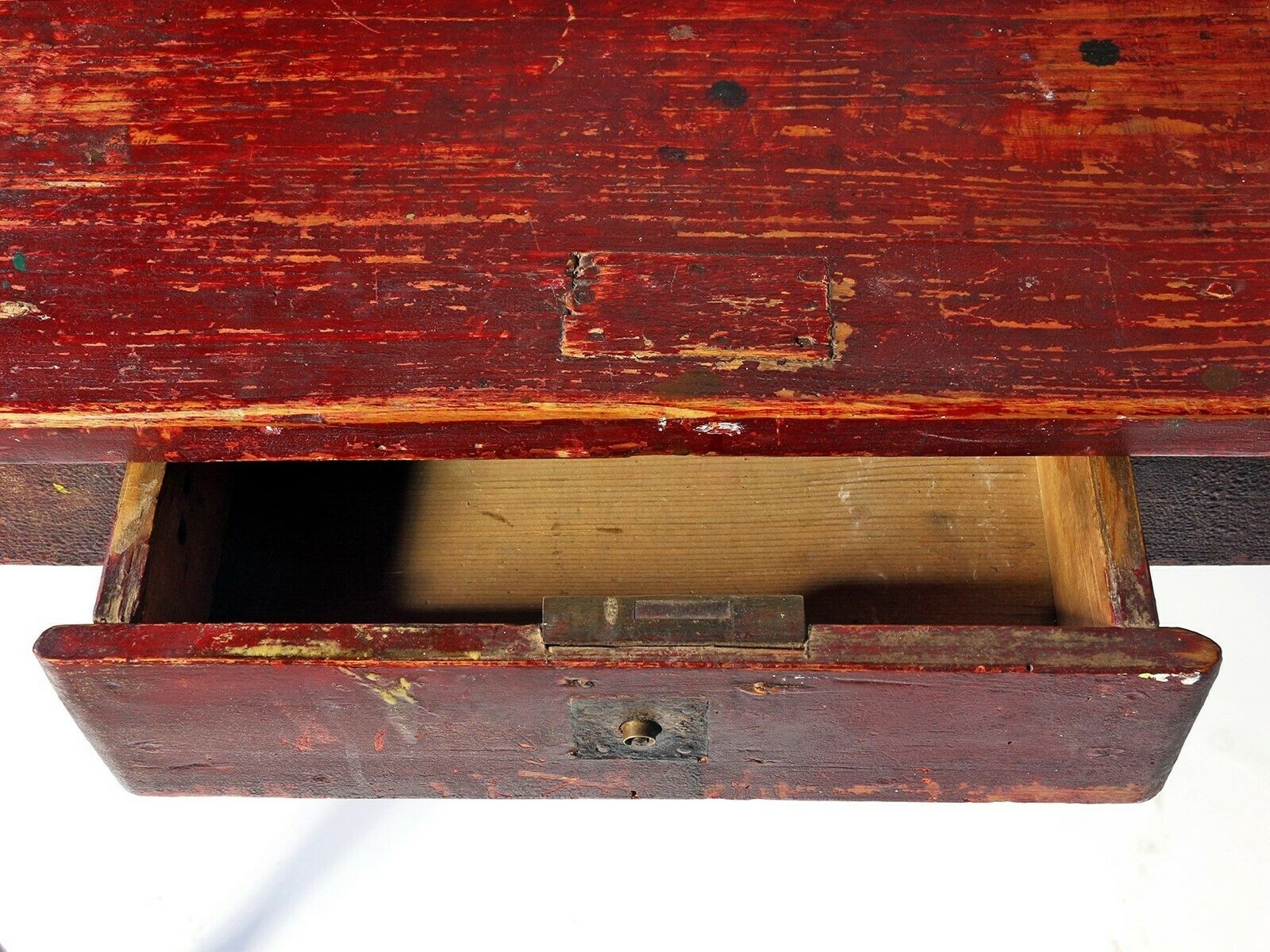Small 'Bonheur Du Jour' Desk In 'Bullsblood' Paint photo 625.0