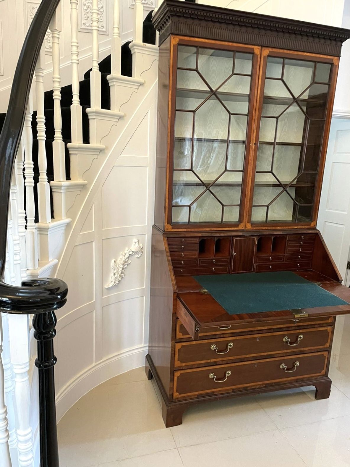 photo buy Outstanding Quality Antique 19th Century Mahogany Inlaid Bookcase