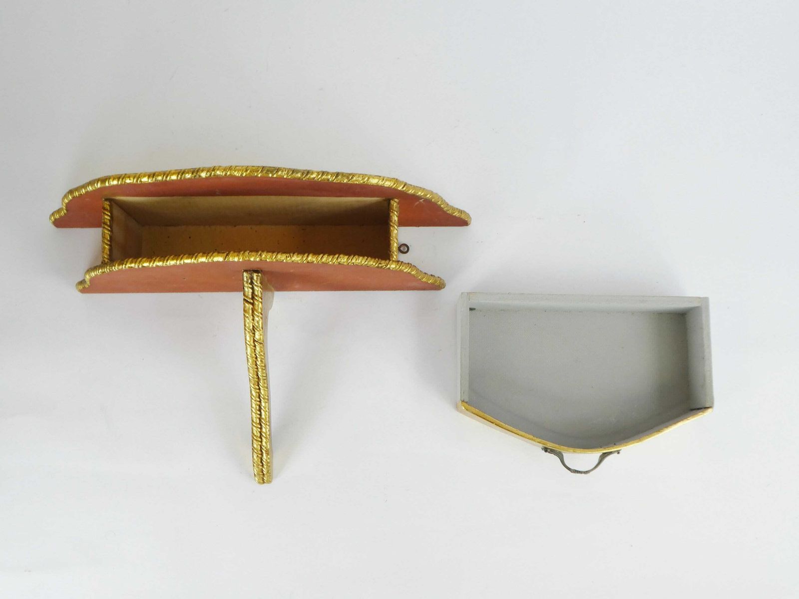 Small Vintage Florentine Carved Wooden Italian Wall Shelf, Beautiful Gold Wall Console, Italian Wall Hanging Etagiere photo buy