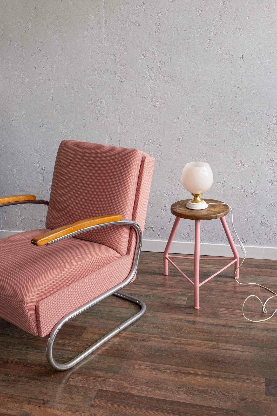 Vintage Czechoslovak Powder Pink Glass Table Lamp, 1970s photo 215.0