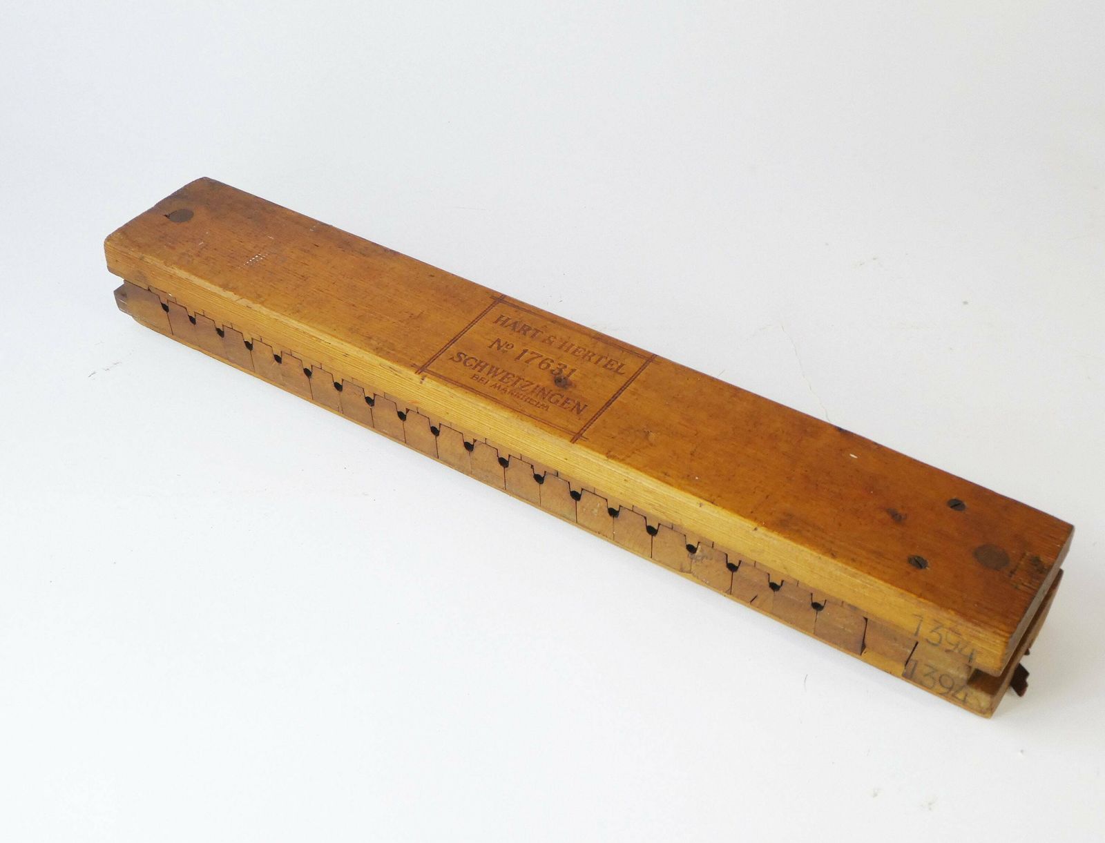 Large Antique German Wooden Cigar Press, Hart & Hertel Cigar Box With 20 Sections, Tobacciana Mold