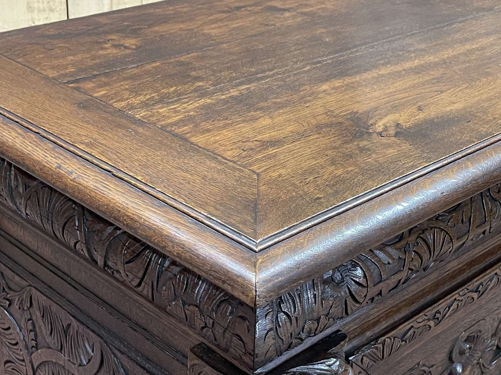 photo for sale Large Renaissance Oak Chest From The End Of The 17th Century