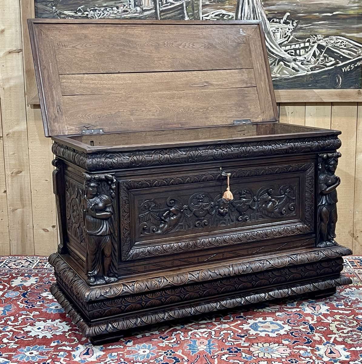 photo buy Large Renaissance Oak Chest From The End Of The 17th Century