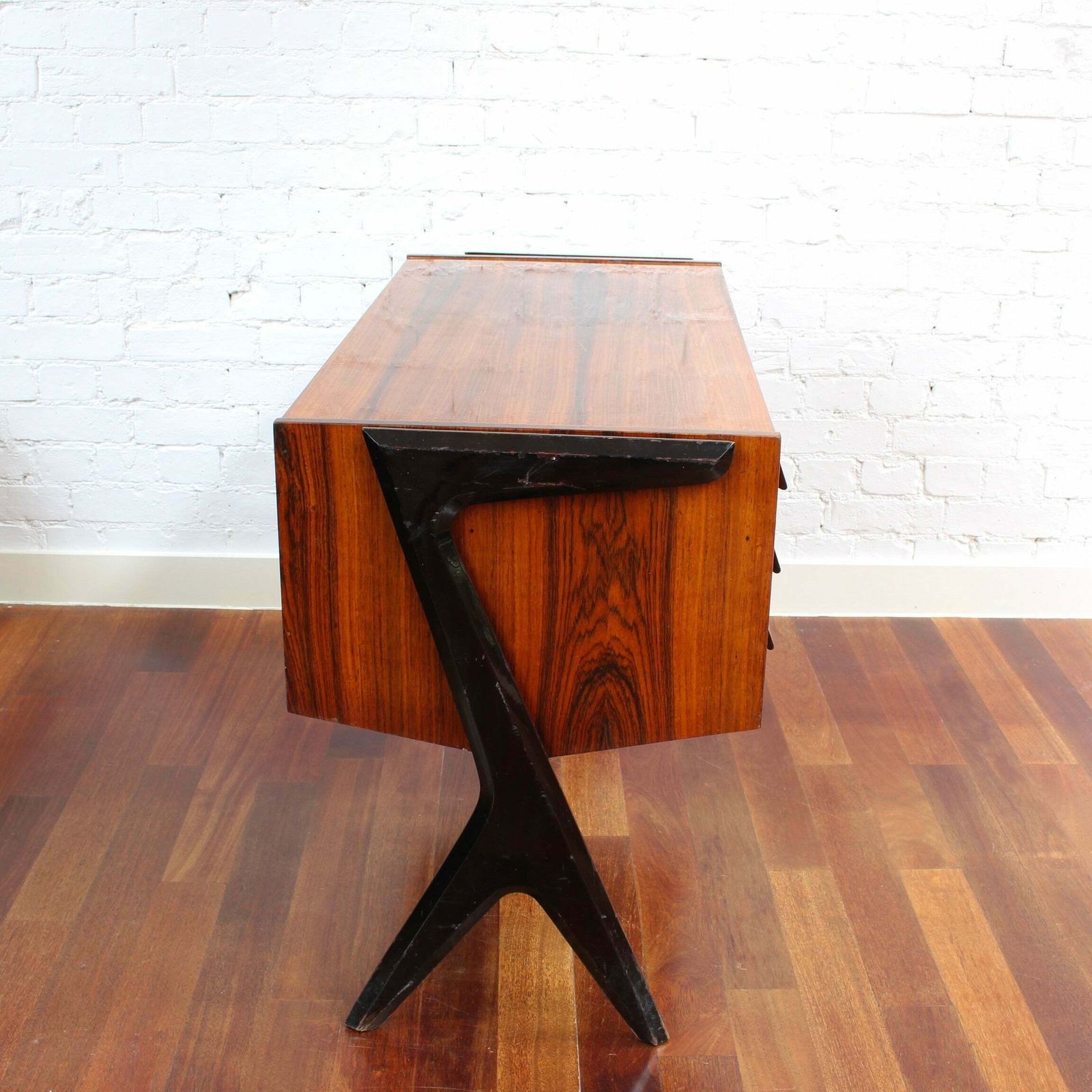 Italian Vintage Writing Desk Attributed To Vittorio Dassi (Circa 1950s) photo Furniture