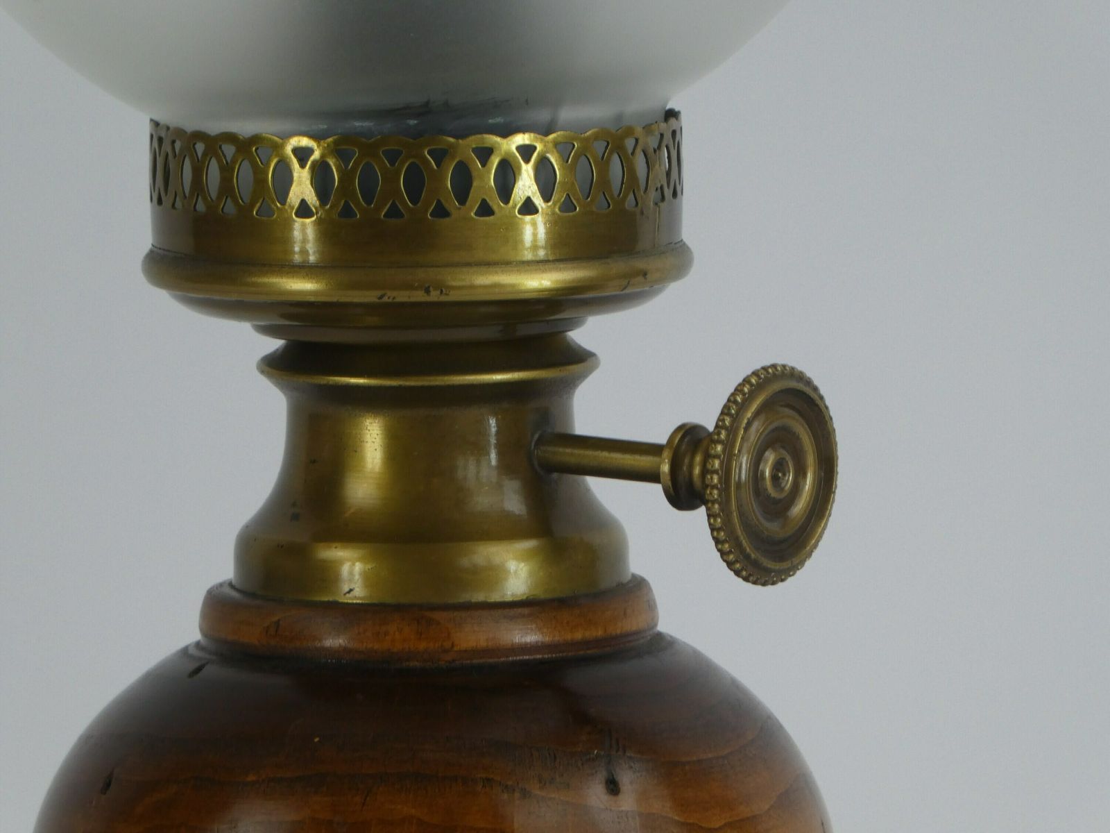 Antique Wooden Ornate Oil Table Lamp With Glass Shade, Beautiful German Desk Light With Brass Compartments photo 132.0