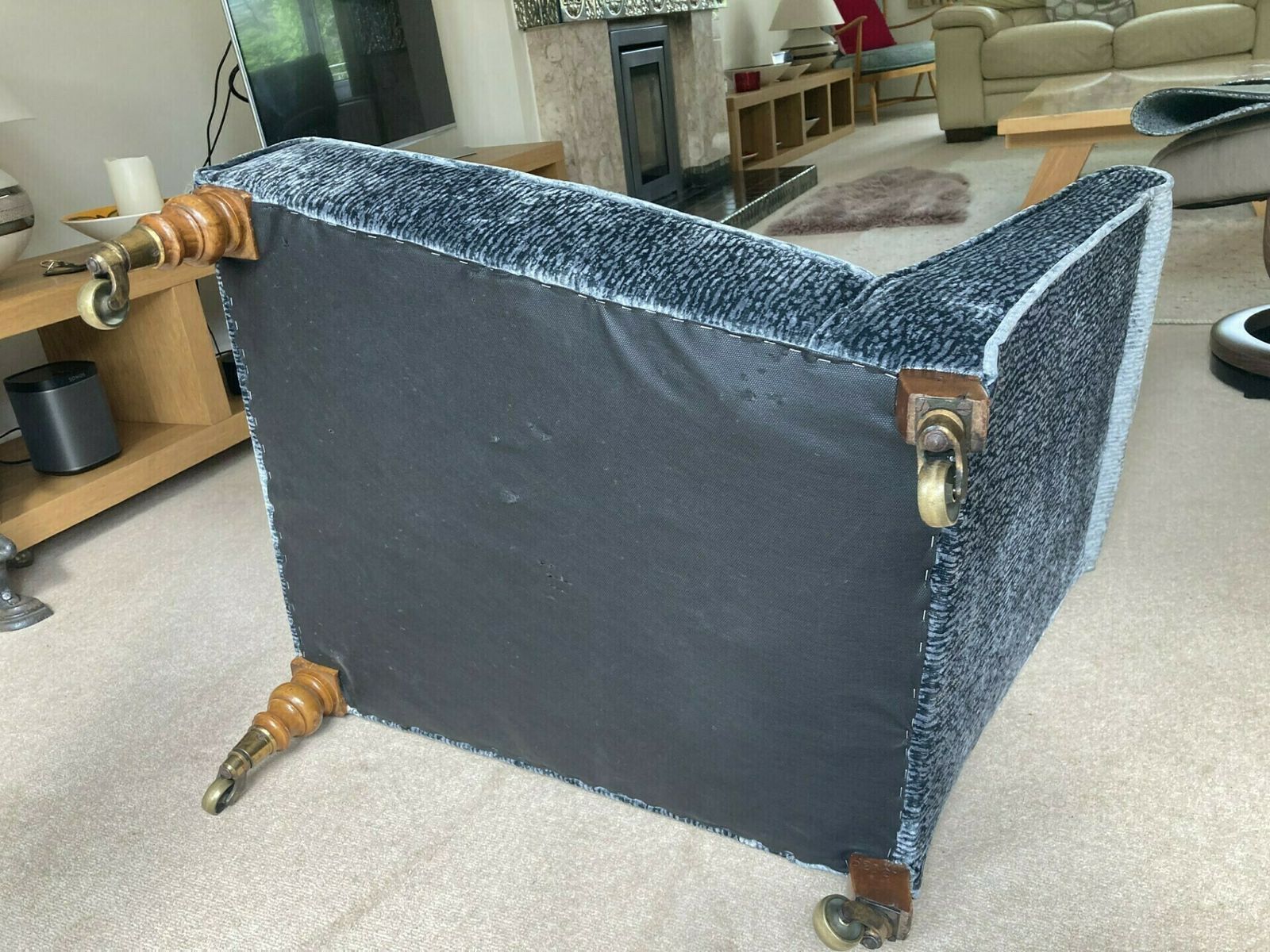 Velvet Victorian Nursing Chair photo 340.0
