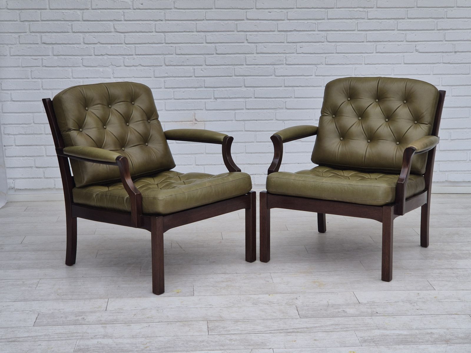 1970s, Scandinavian Armchair, Original Condition, Furniture Leather, Solid Teak Wood. photo Furniture