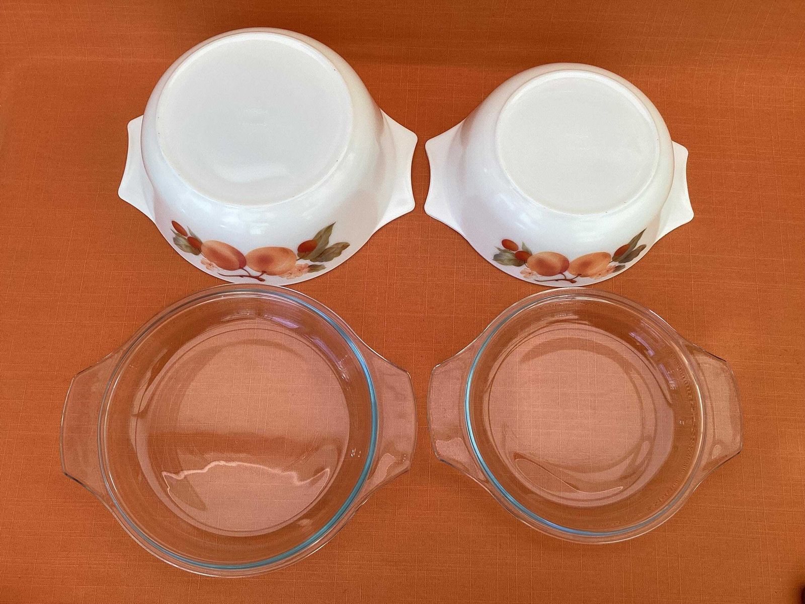 A Pair Of Pyrex Peach Pesca Casserole Dishes With Lids, Medium And Large Size, Pyrex Peach Casserole Dishes, Set Of 2 Pyrex Serving Dishes photo buy
