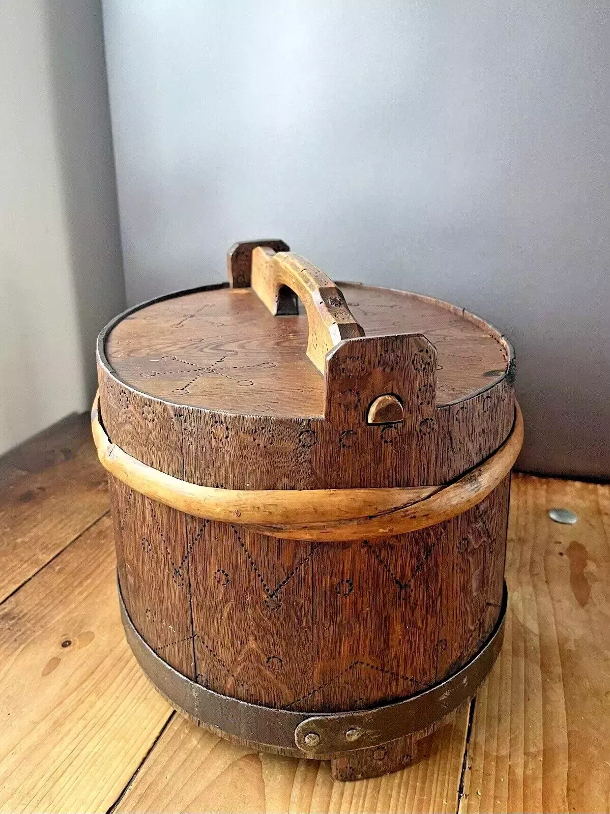Large Antique Swedish Svepask Tine Bentwood Iron Folk Art Pokerwork Box Scandi