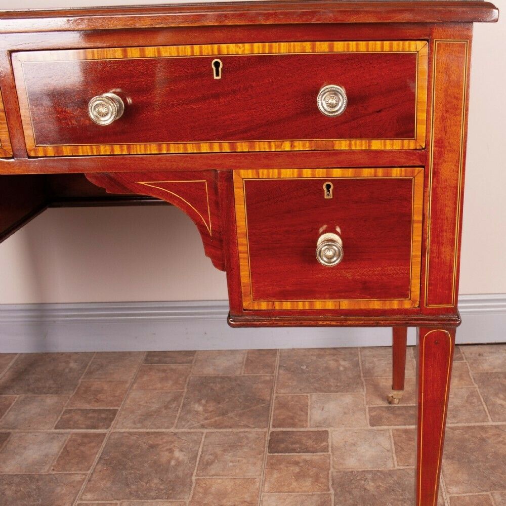 900.0 Good Quality Edwardian Inlaid Mahogany Writing Desk photo