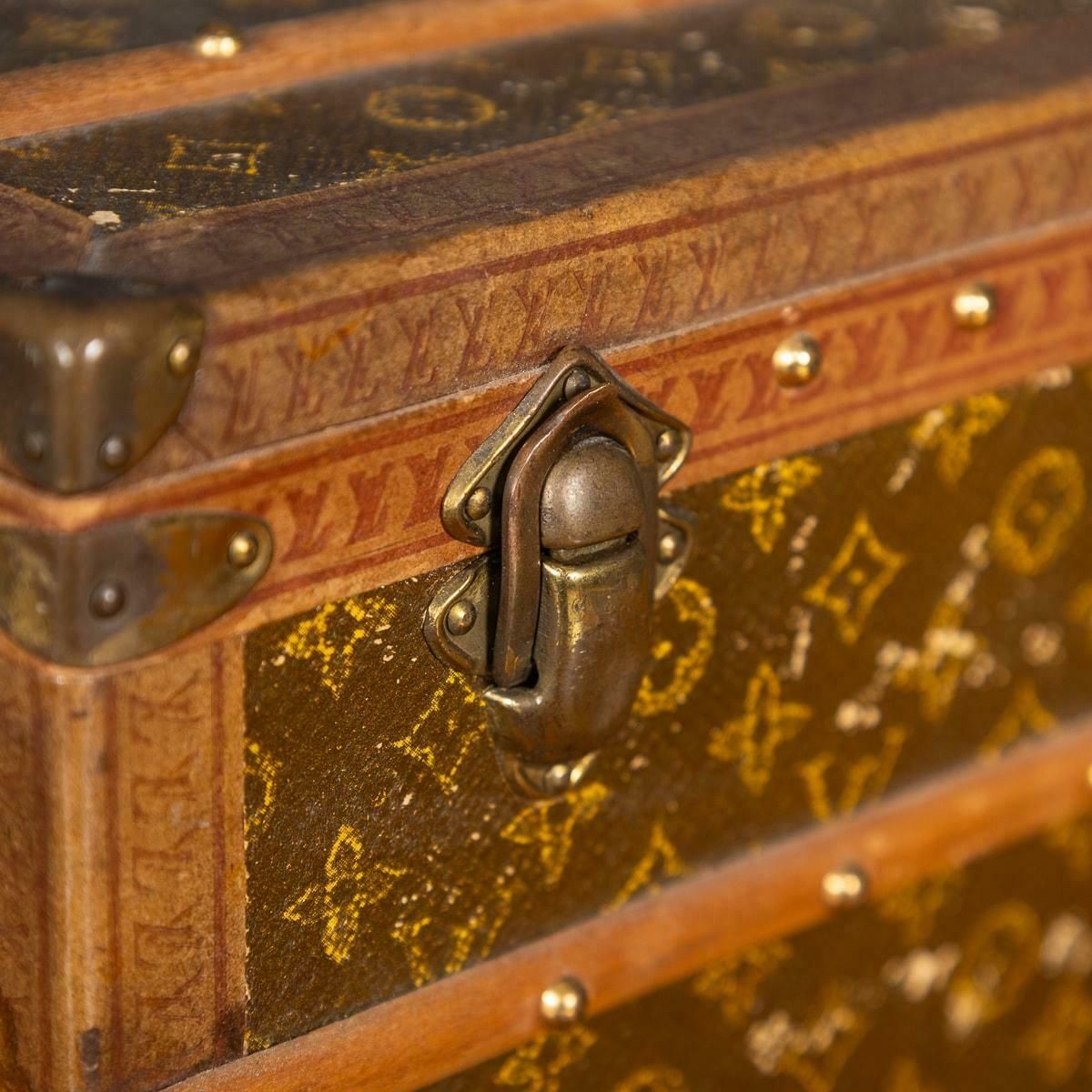 photo vinterior Antique Rare 20thc Louis Vuitton "Malle Fleurs" Trunk In Monogram Canvas, France
