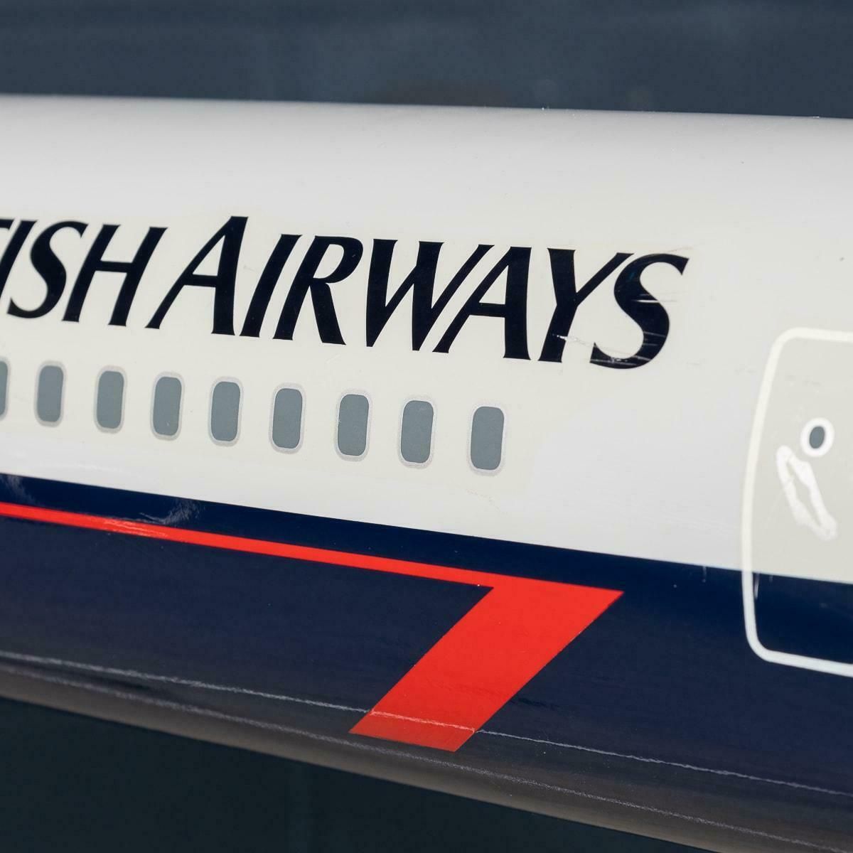 photo furniture 20th Century Large Boeing 757 With British Airways Landor Livery By Space Models