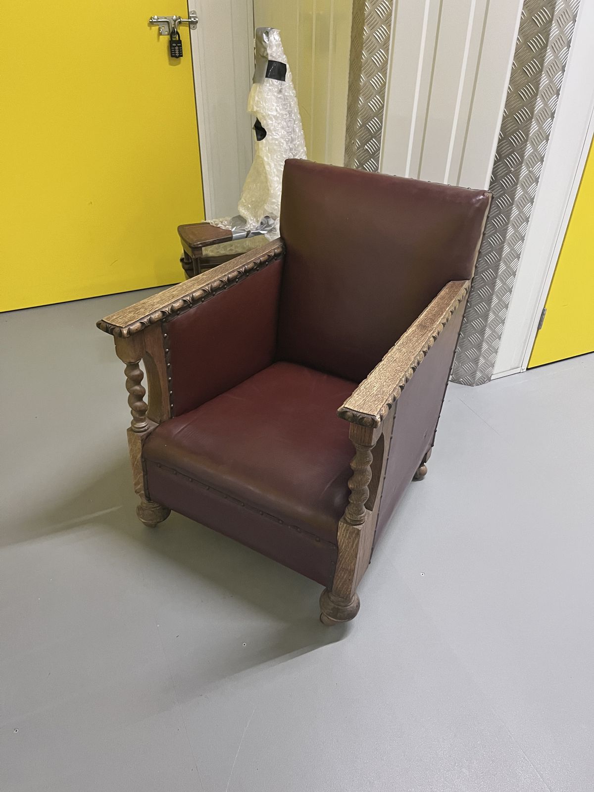 Late Edwardian Arm Chair, Unique Wood Carving And Brown Leather photo furniture